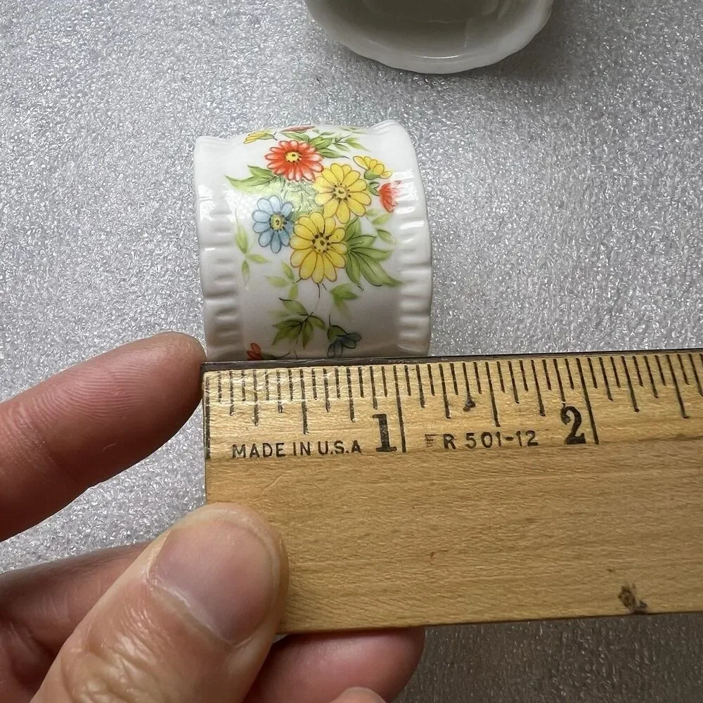 Vintage Set (6) Lefton JAPAN Porcelain Floral NAPKIN RINGS #01895 Cottagecore
